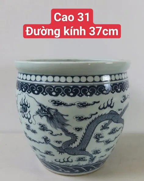 Thống sứ hoa lam vẽ rồng mây, cao 31cm