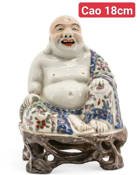 Tượng Di Lặc sứ men màu trên đế, cao 18cm