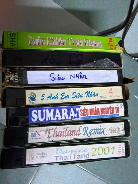 Lô băng VHS siêu nhân, Thailand Remix, Dance Thailand